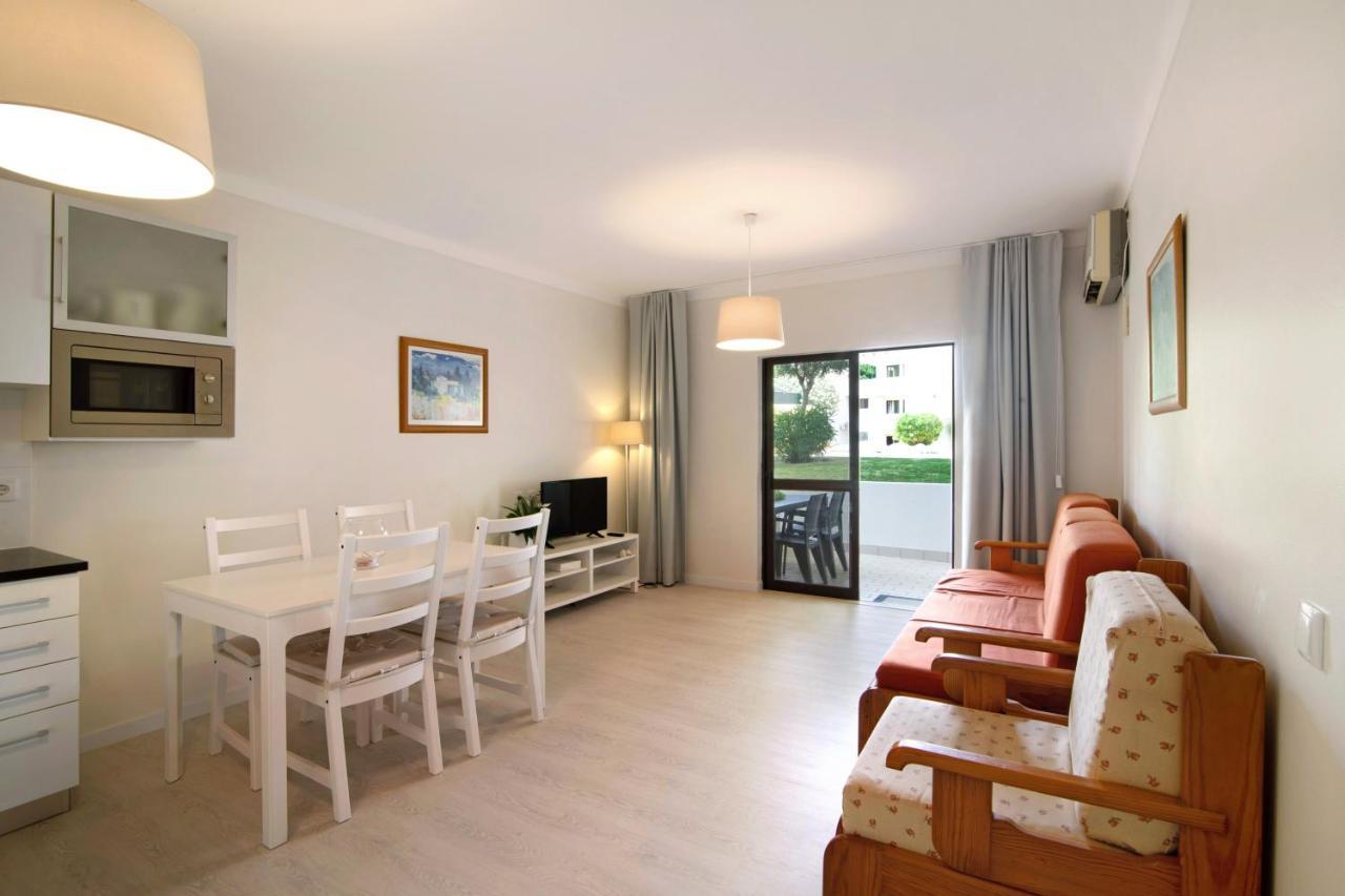 Apartamento Jardins Da Falesia البوفيرا المظهر الخارجي الصورة