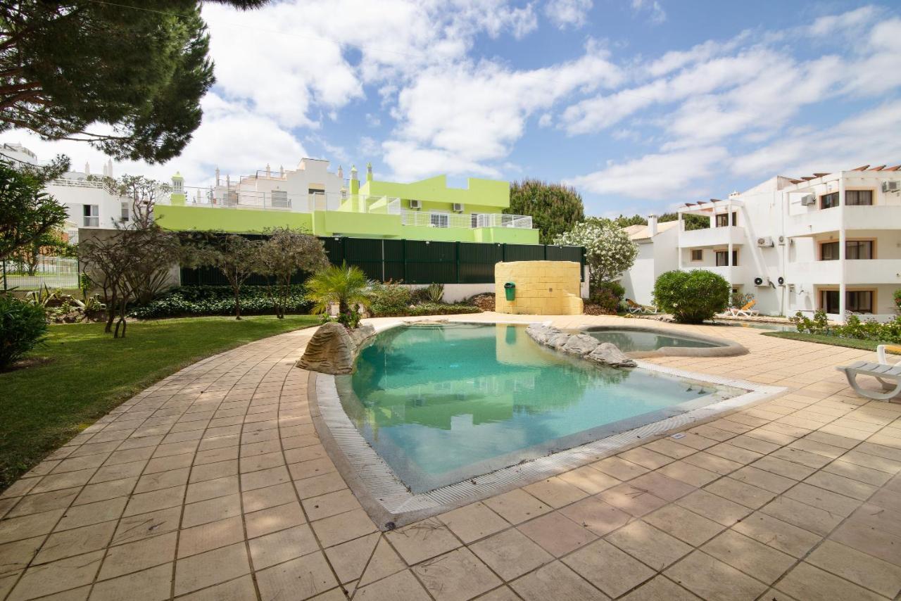 Apartamento Jardins Da Falesia البوفيرا المظهر الخارجي الصورة